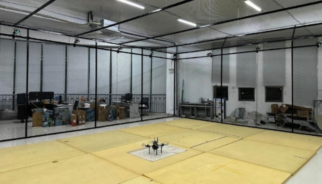 無人機(jī)飛行控制測試系統(tǒng)