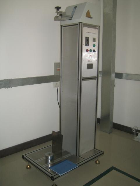 KXT3123型吸塵器載流軟管耐彎曲試驗機.jpg KXT3123型吸塵器載流軟管耐彎曲試驗機.jpg