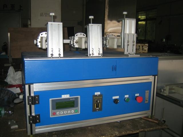 KXT2233型三工位插頭插座壽命試驗(yàn)機(jī).jpg KXT2233型三工位插頭插座壽命試驗(yàn)機(jī).jpg